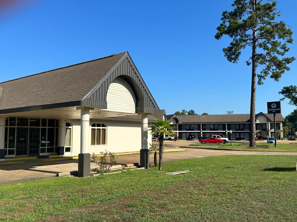 Oakdale Oakwood Inn מראה חיצוני תמונה